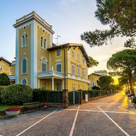 Hotel Ville Bianchi Градо Екстер'єр фото