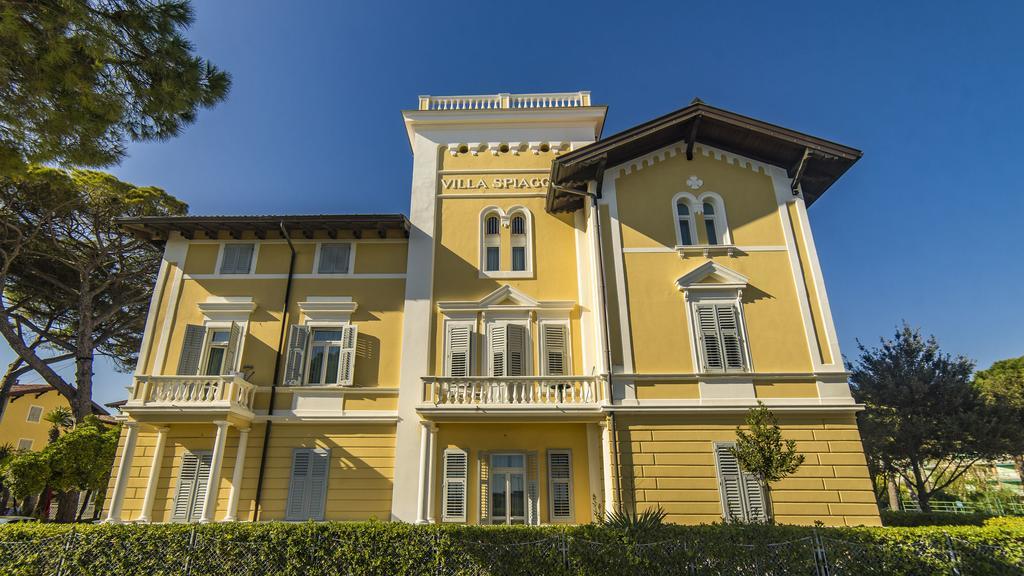 Hotel Ville Bianchi Градо Екстер'єр фото