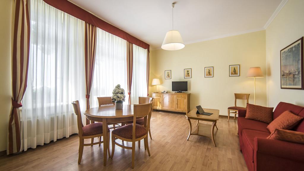 Hotel Ville Bianchi Градо Екстер'єр фото