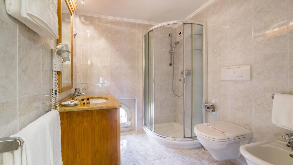 Hotel Ville Bianchi Градо Екстер'єр фото