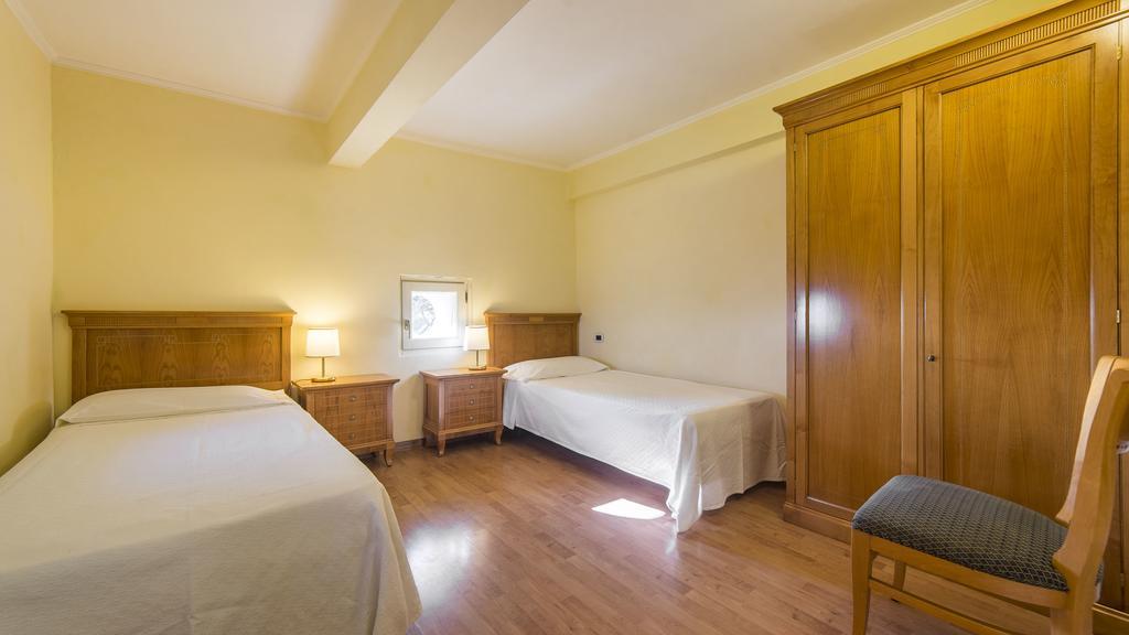 Hotel Ville Bianchi Градо Екстер'єр фото
